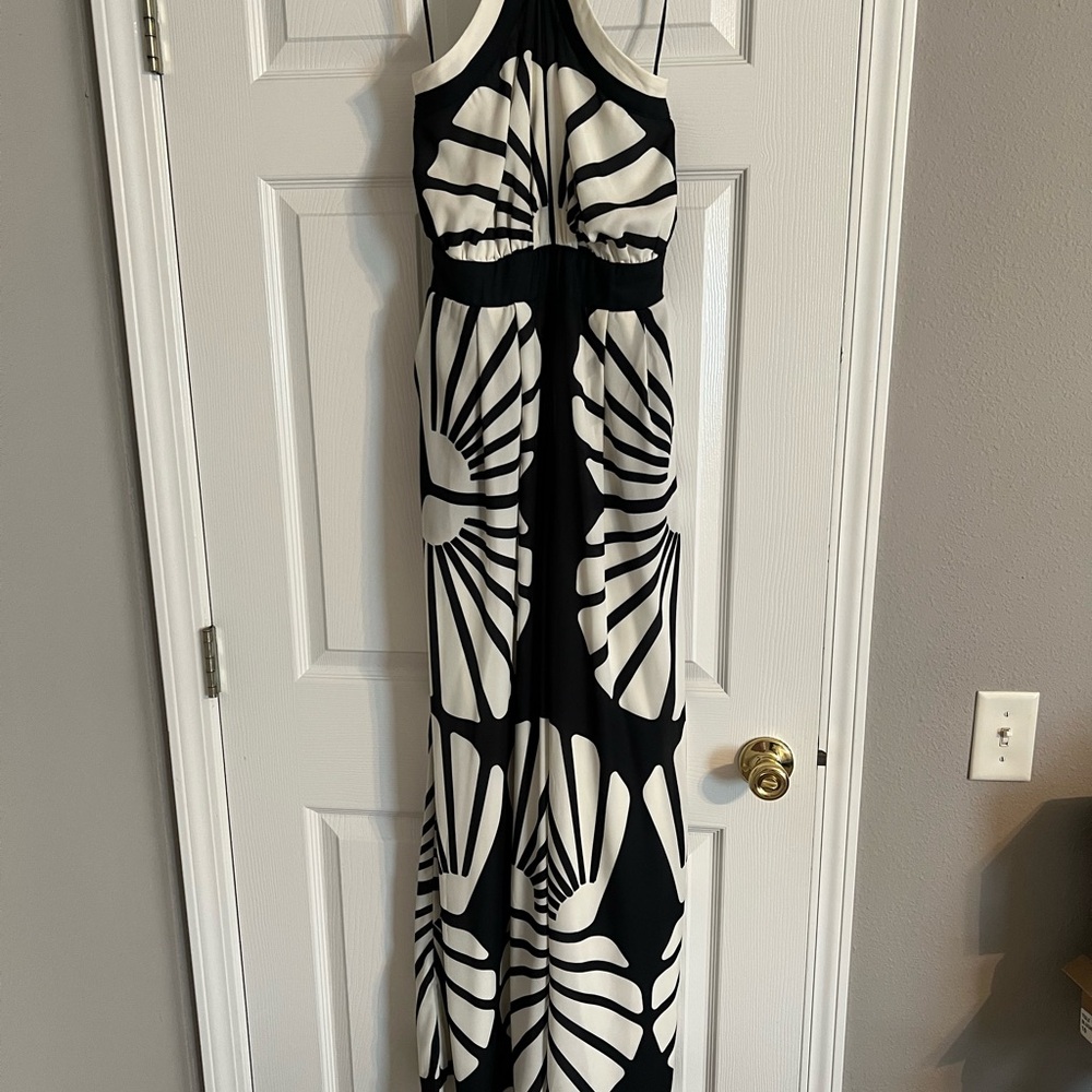 Elegant Black and White Halter jumpsuit